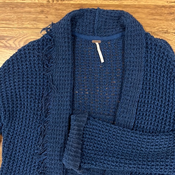 Free People Blue Fringe Cardigan Sweater S - Picture 3 of 6